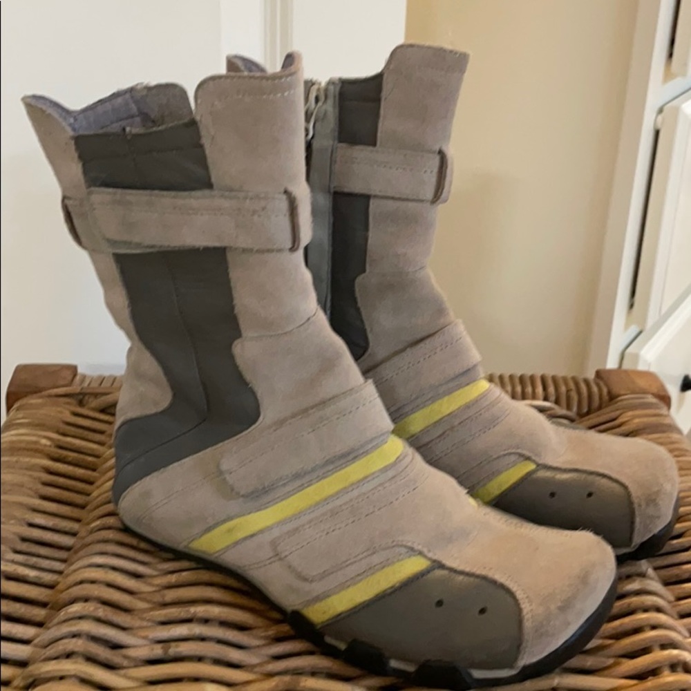 Diesel boots